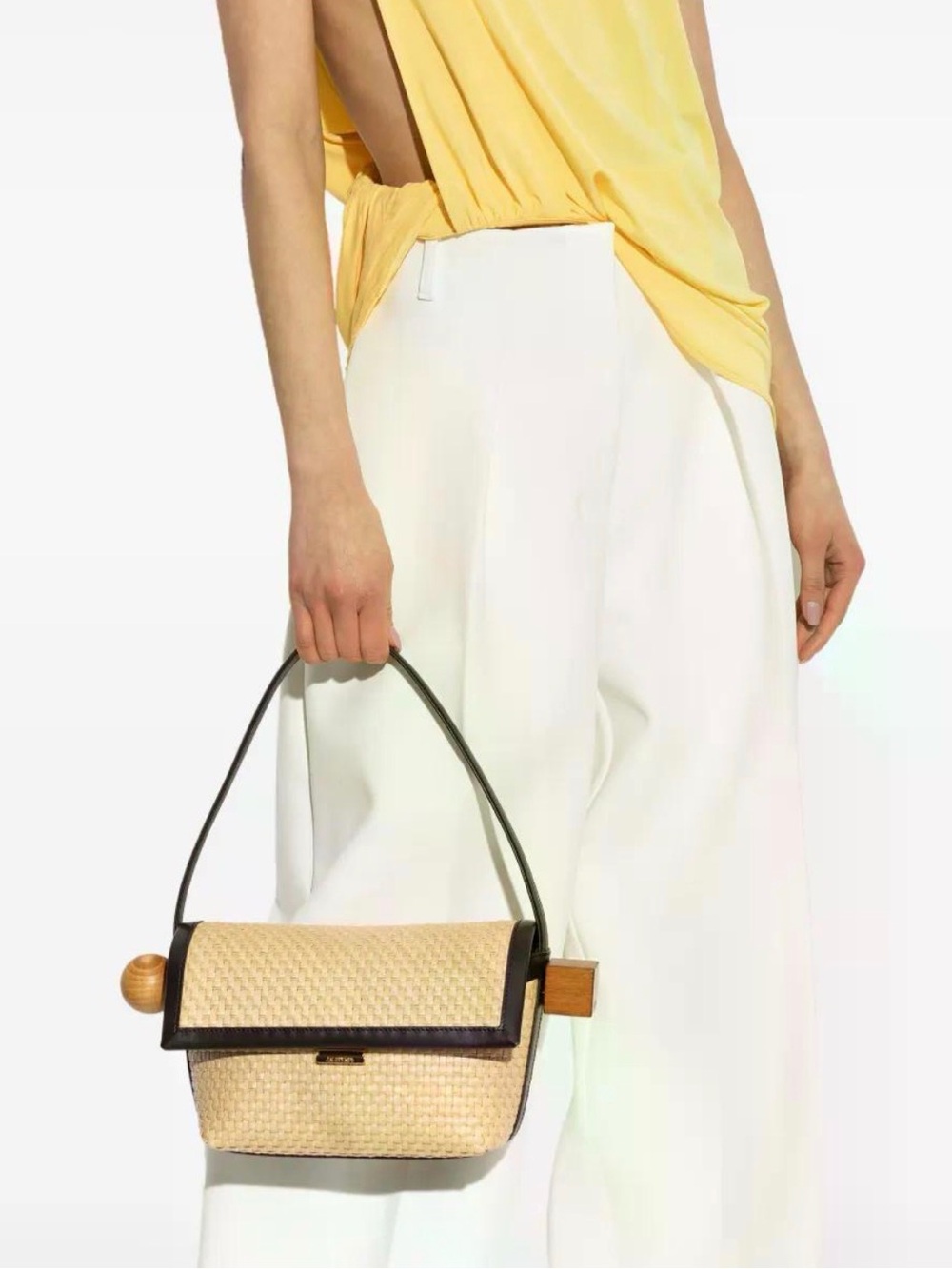 JACQUEMUS Rond carré shoulder bag in neautral - Picture 1 of 8